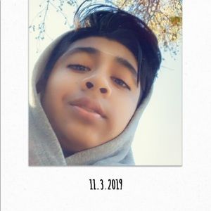 Meet your Posher, Alex